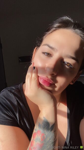 ninavelvetfree Nude Leaks OnlyFans Photo 15