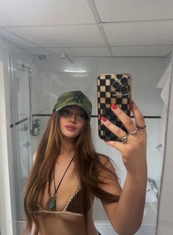 louiselaingx Nude Leaks OnlyFans Photo 51