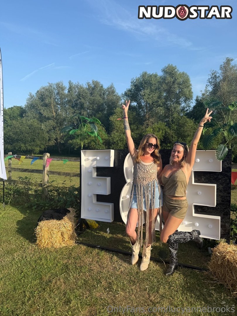 Lucyannebrooks Leaked Photo 3