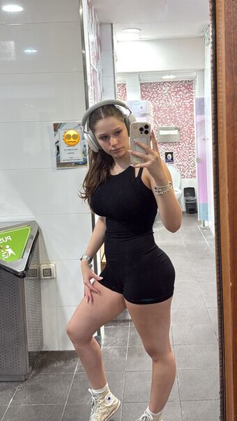 millietanaman Nude Leaks OnlyFans Photo 13