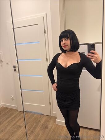 sisi_lola69 Nude Leaks OnlyFans Photo 11