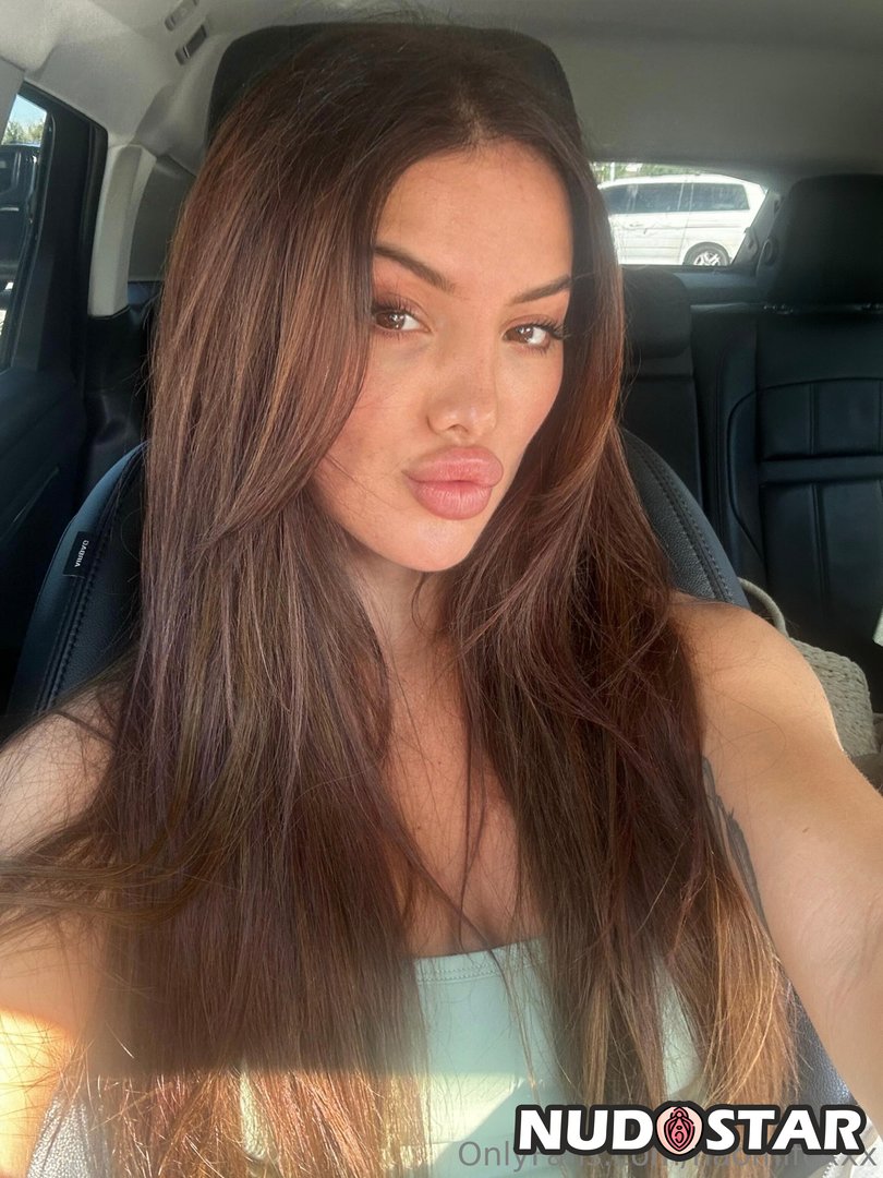 Naomifoxxx Leaked Photo 20