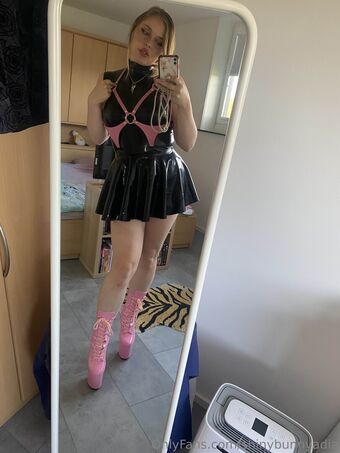 shinybunnyadia Nude Leaks OnlyFans Photo 10