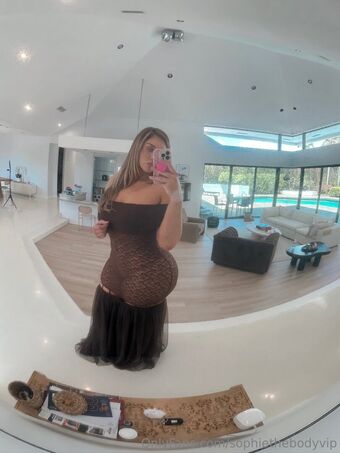 sophiethebodyvip Nude Leaks OnlyFans Photo 29