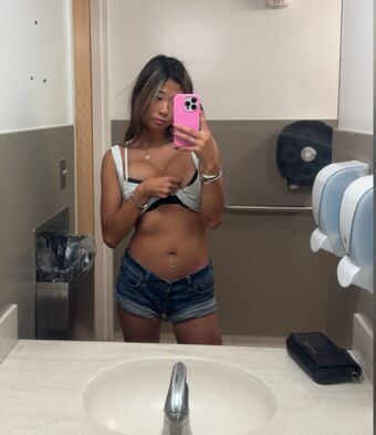 Sunkissedshaii Nude Leaks OnlyFans Photo 5