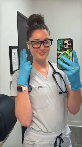 tinypalemarshmallow Nude Leaks OnlyFans Photo 2