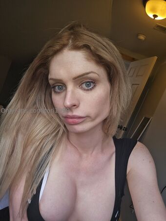 tori1999 Nude Leaks OnlyFans Photo 15