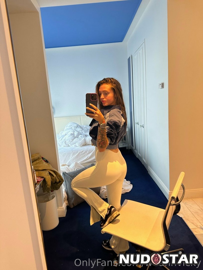 Woahhvicky Leaked Photo 3