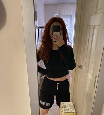 selinyyaaa Nude Leaks OnlyFans Photo 4