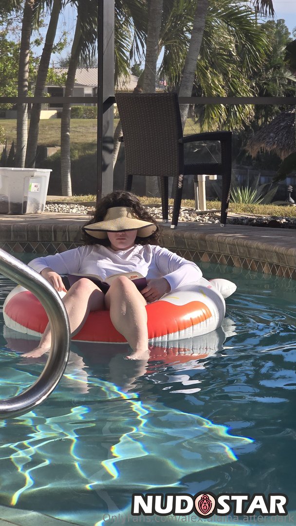 Alex_Alaina_After_Dark Leaked Photo 16