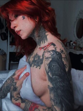 Aline Fox Nude Leaks OnlyFans Photo 30