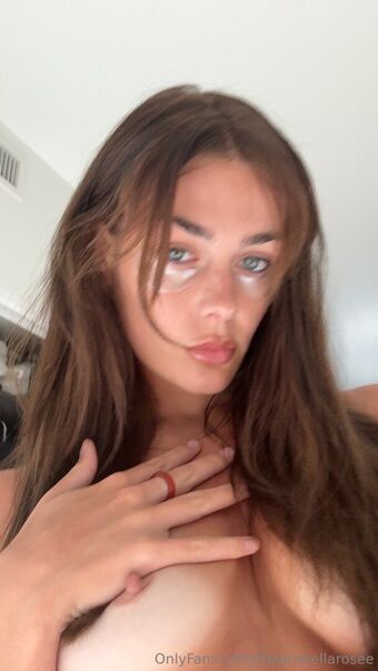 Arabella Rose Nude Leaks OnlyFans Photo 22