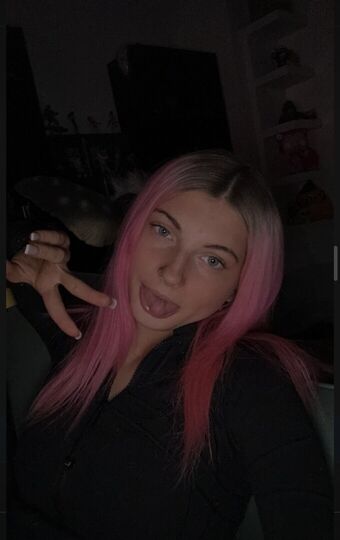 Kalani101 Nude Leaks OnlyFans Photo 15