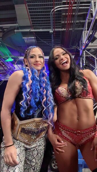 Kiana James Nude Leaks OnlyFans Photo 30