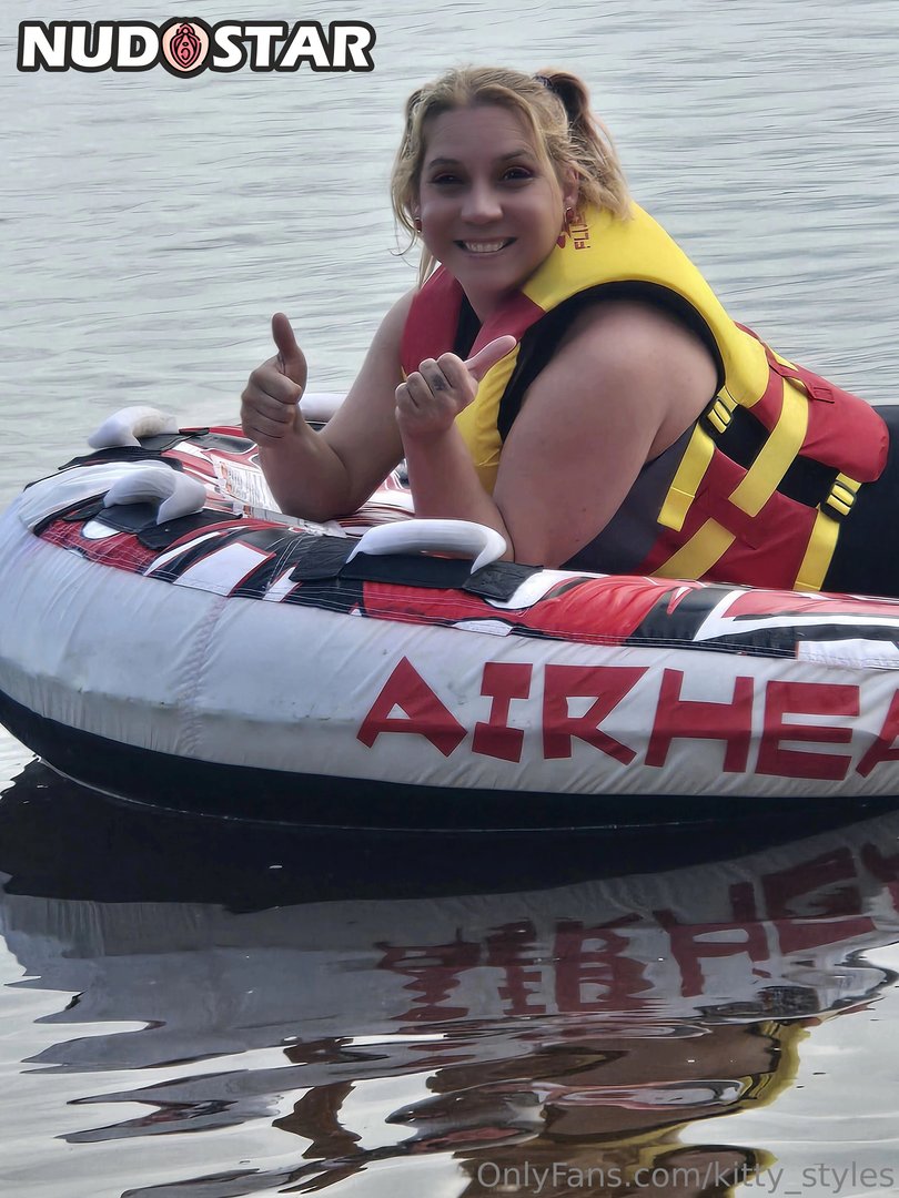 Kitty_Styles Leaked Photo 13