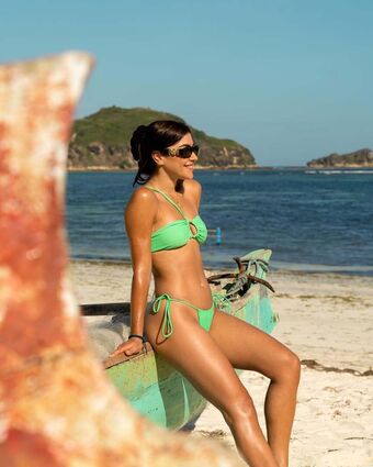 Sara Hesri Nude Leaks OnlyFans Photo 27