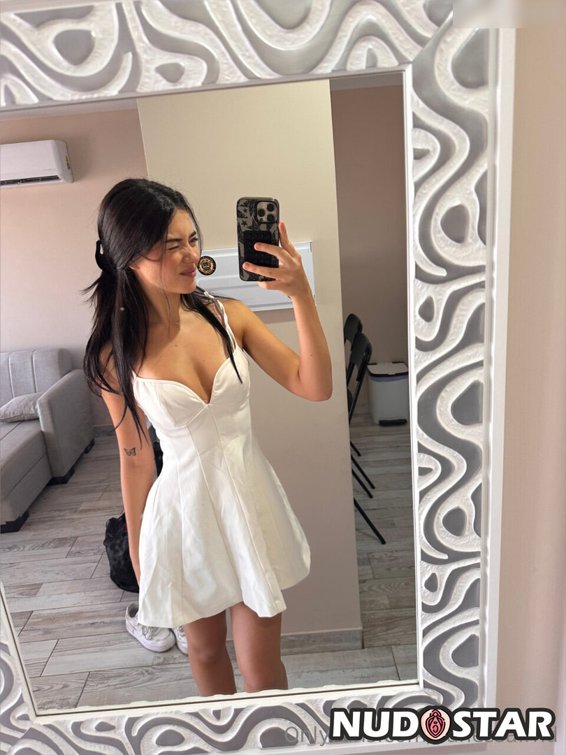 Vanessa_Rhd Leaked Photo 10