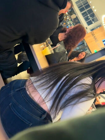 Whaletail Catches Nude Leaks OnlyFans Photo 2