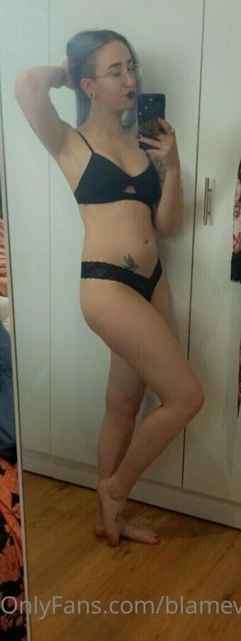 blamevalerie Nude Leaks OnlyFans Photo 41