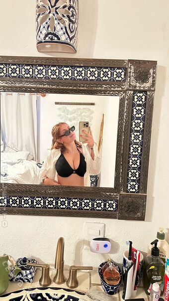 Emiglia Bader Nude Leaks OnlyFans Photo 14