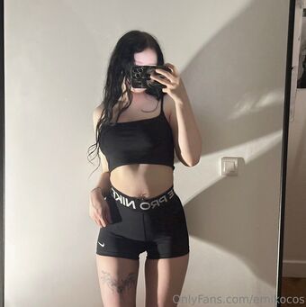 Emiko Nude Leaks OnlyFans Photo 22