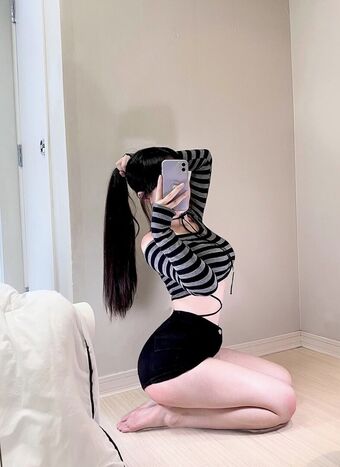 eune_006 Nude Leaks OnlyFans Photo 1