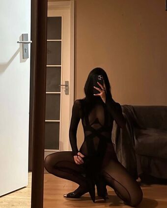 hypothxxcajal Nude Leaks OnlyFans Photo 21