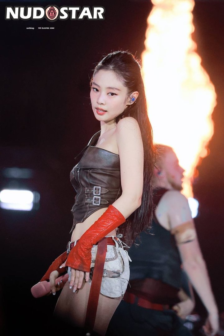 Jennie_Blkpik Leaked Photo 15