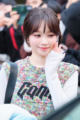 Kim Chaewon 김채원 [Le Sserafim] Nude Leaks OnlyFans Photo 12