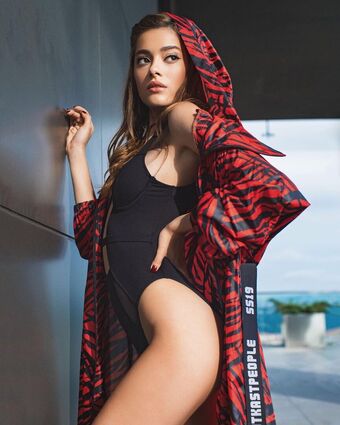 Simay Barlas Nude Leaks OnlyFans Photo 3